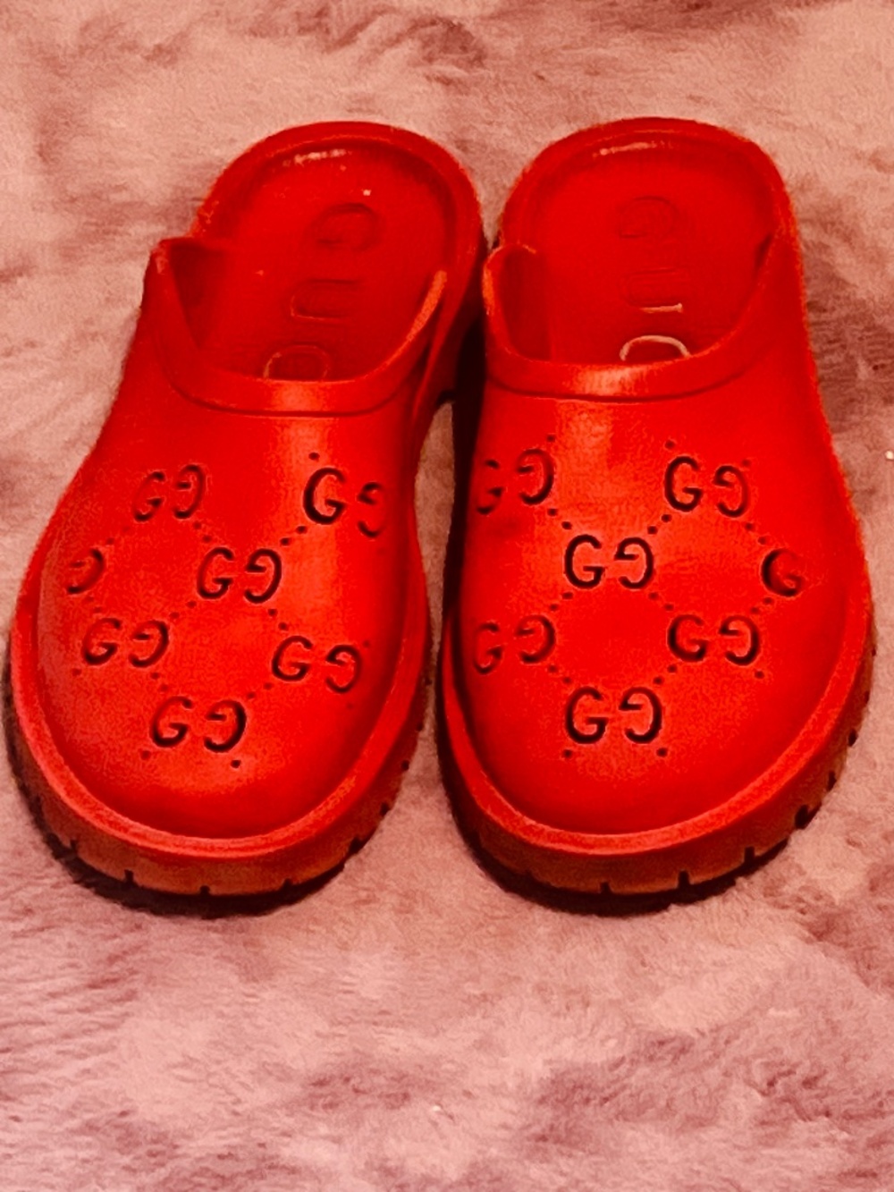 Gucci Slides